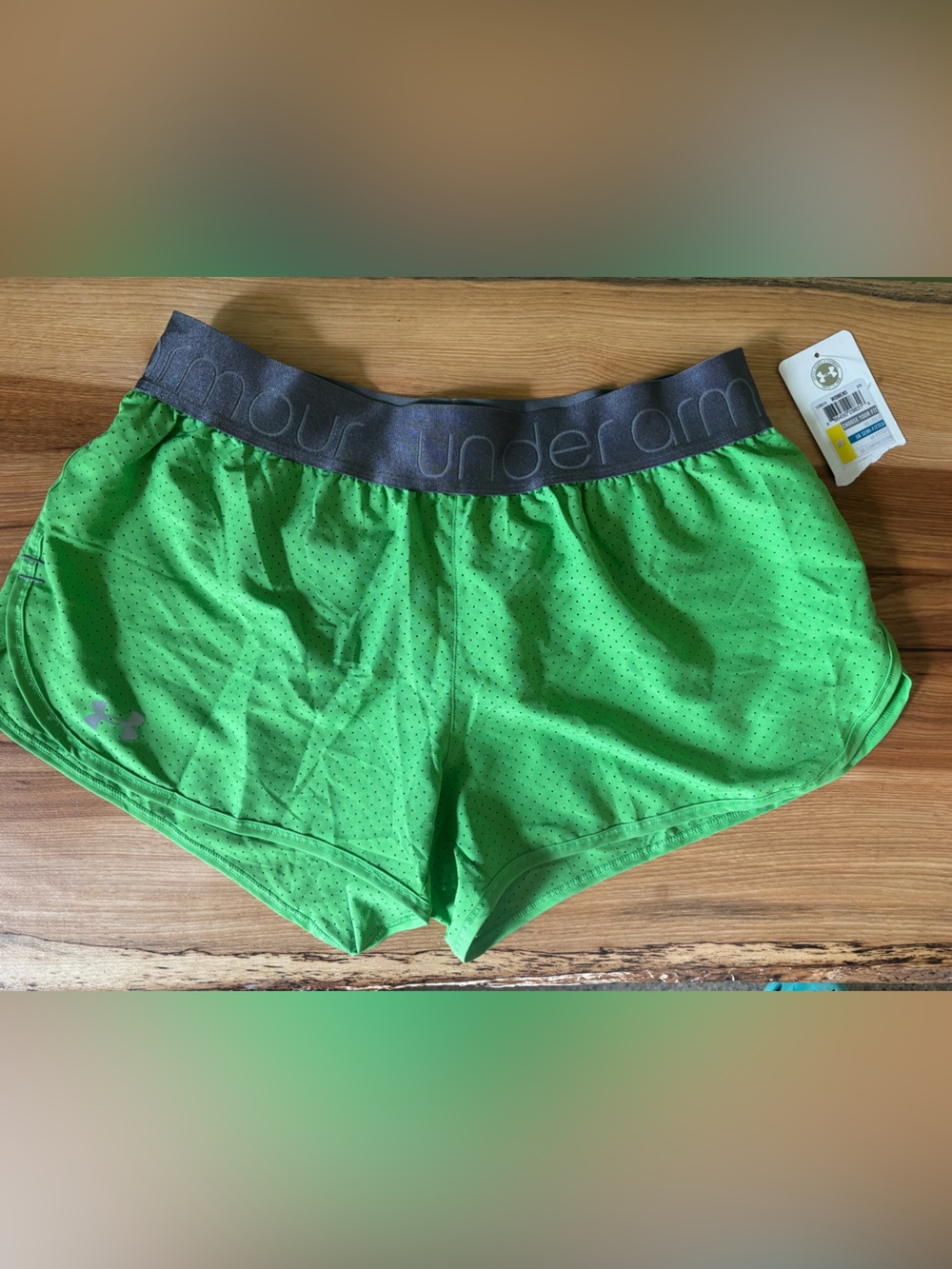 NWT Under Armour UA heat gear running shorts medium